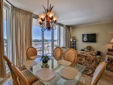 Three Bedroom Sleeps Eight Guests a Great Rental
